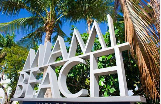 Miami House Hotel Exterior photo