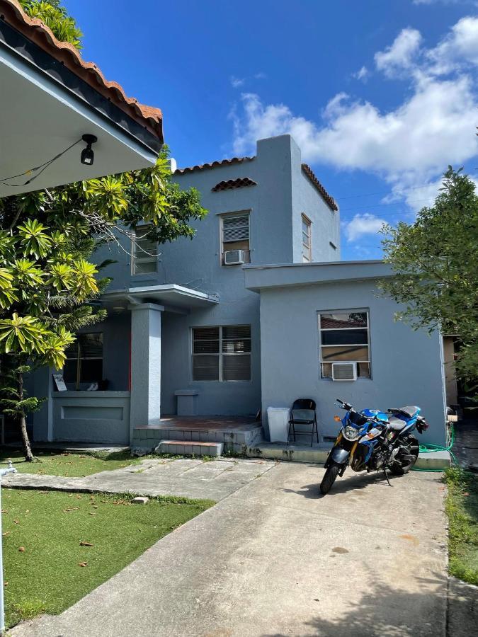 Miami House Hotel Exterior photo